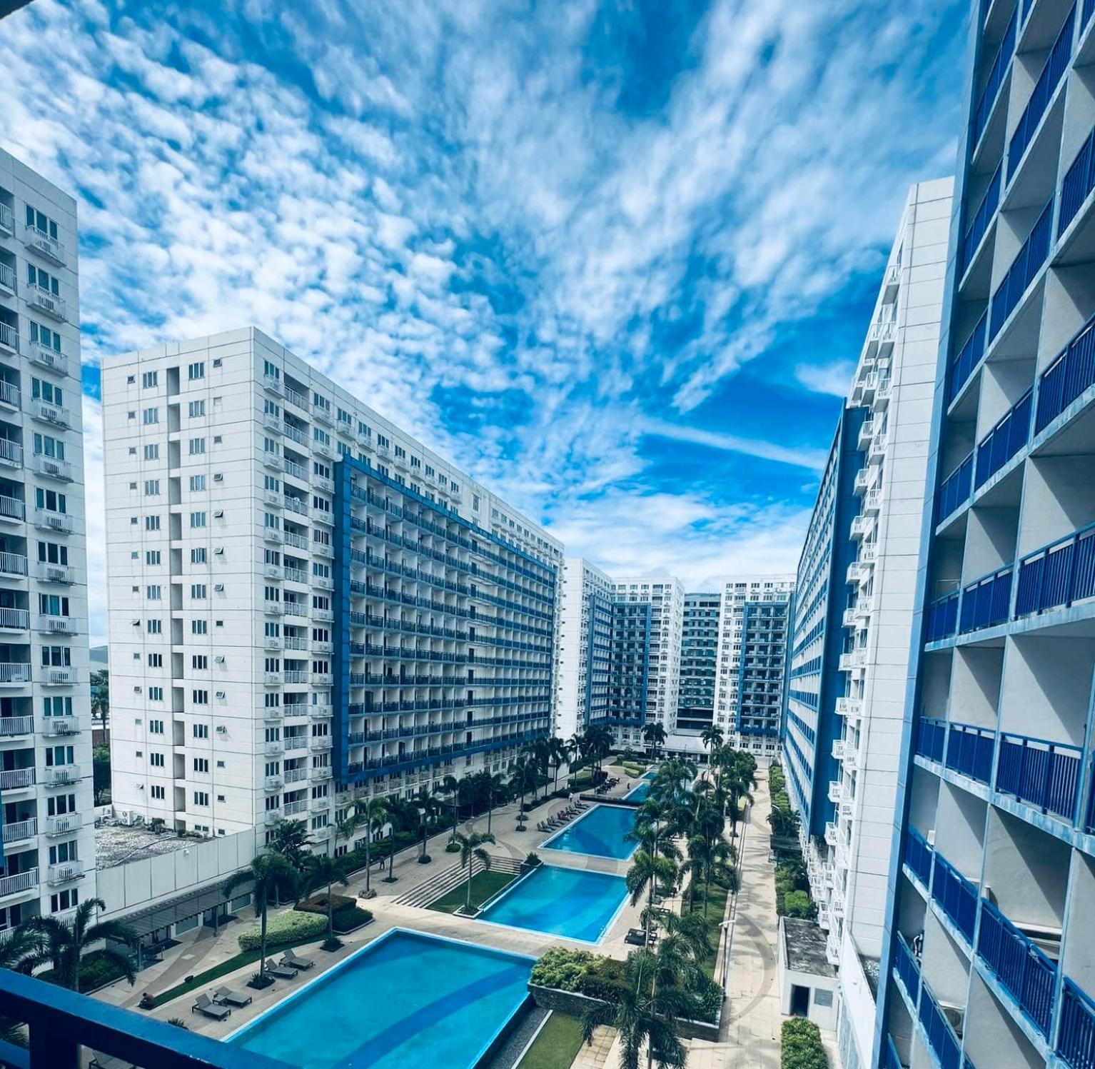 Sea Residences Moa-Eric Apartments Манила Экстерьер фото